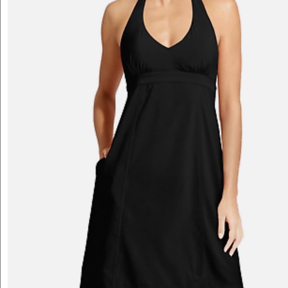 Athleta Pack Everywhere Halter Dress Travel Beach Adventure Black